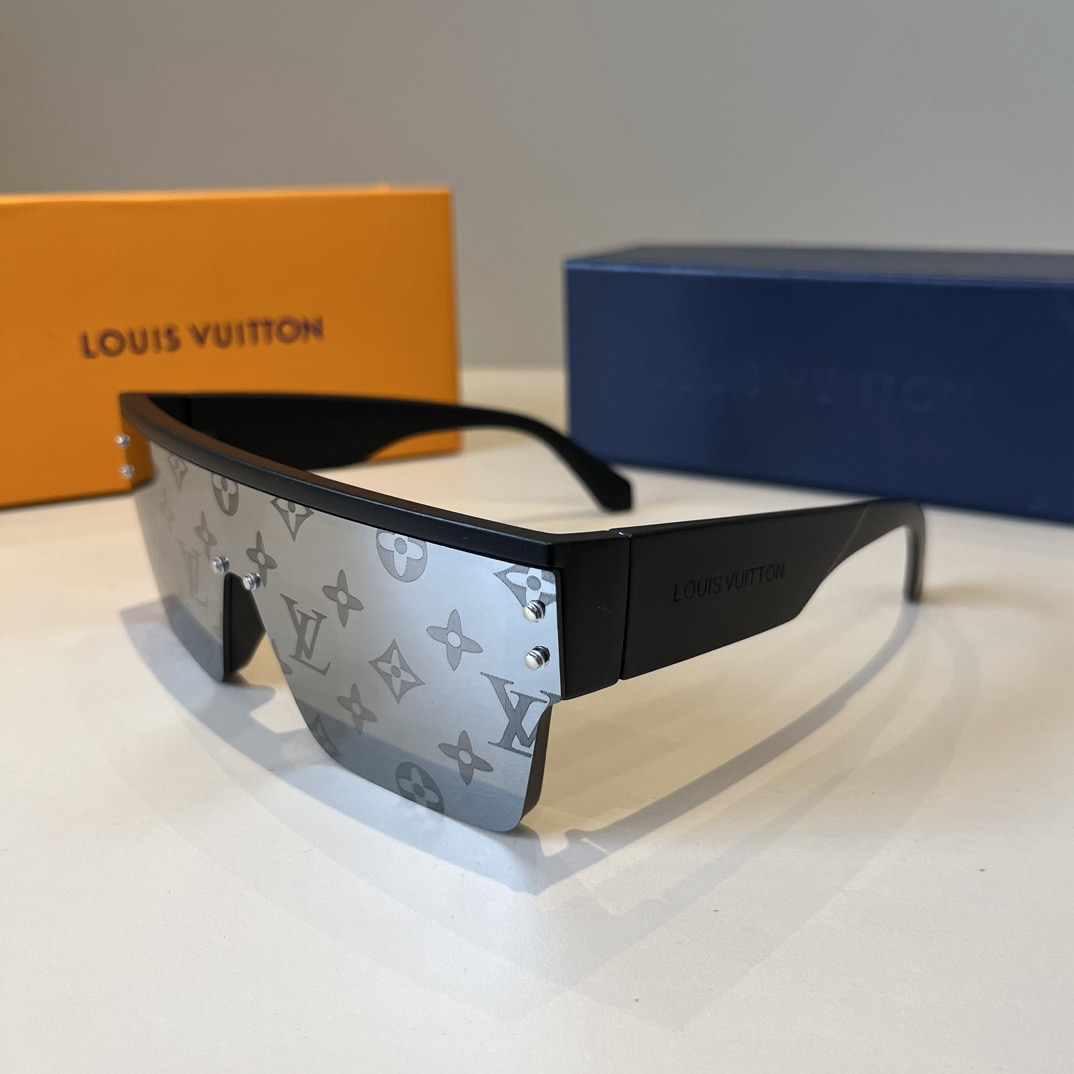 L*ouis V*uitton Glasses