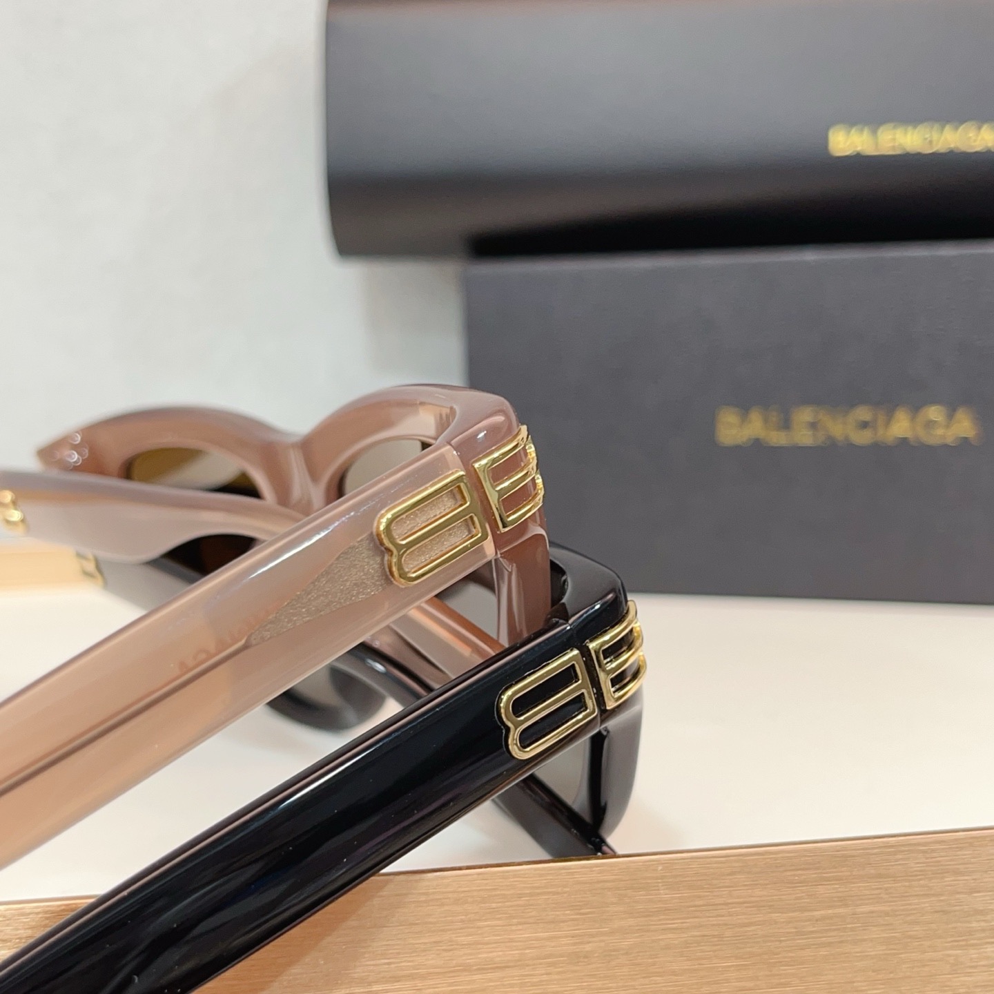 Top Quality B*alenciaga Glasses