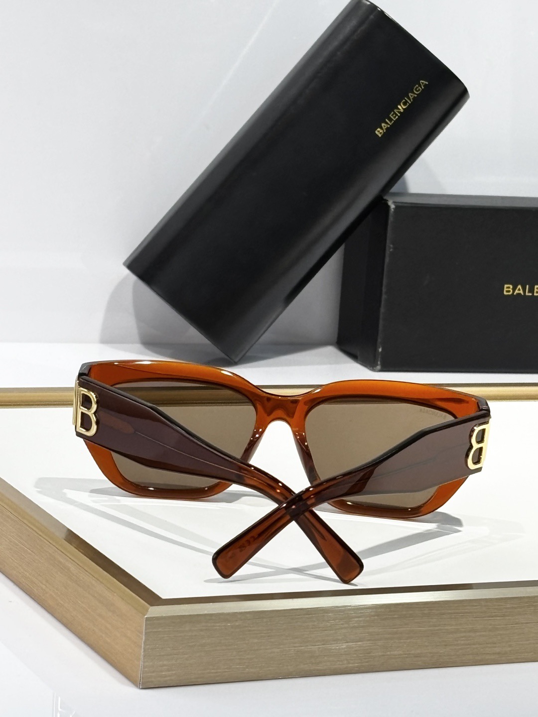 Top Quality B*alenciaga Glasses