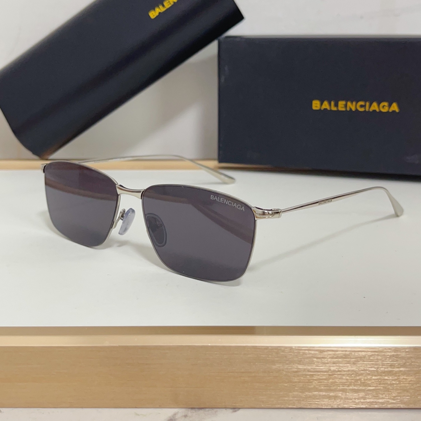 Top Quality B*alenciaga Glasses