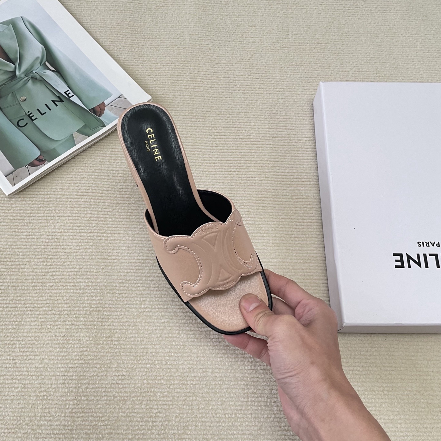 Women Top Quality C*eline shoes