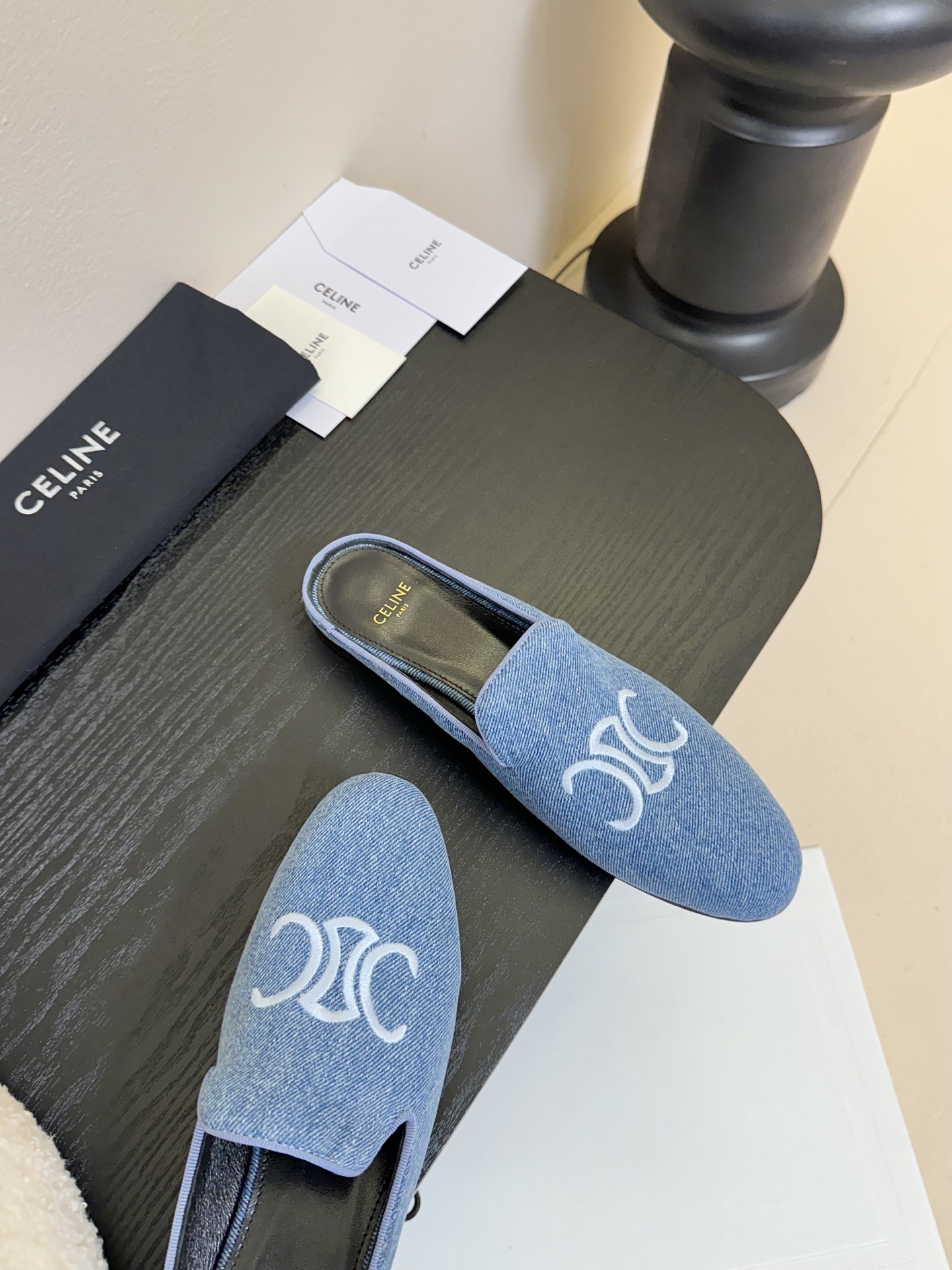 Women Top Quality C*eline shoes