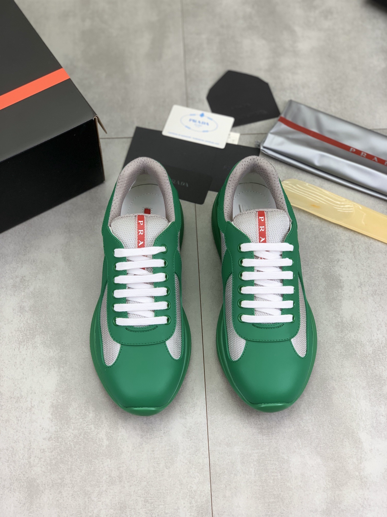 Women Men Top Quality P*rada shoes