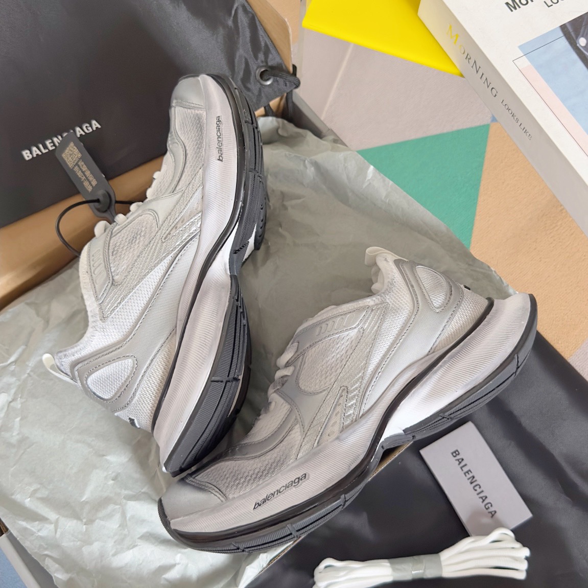 WOMEN SIZE 35-39 Men SIZE 39-45 B*alenciaga Sneaker Top quality 1:1
